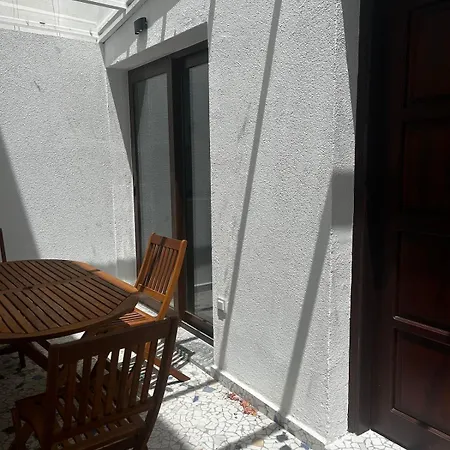 بيت للعطل Detached House With Courtyard, 50 M To The *
