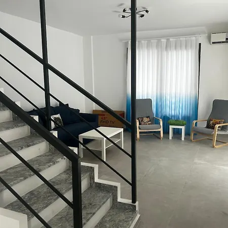 Detached House With Courtyard, 50 M To The بيت للعطل بودروم