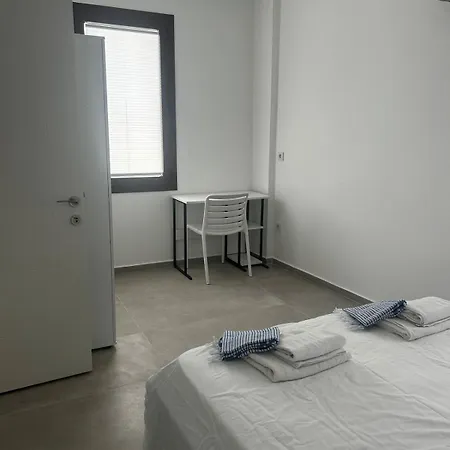 Detached House With Courtyard, 50 M To The Сasa de vacaciones *