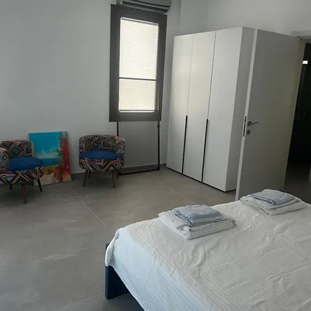 Detached House With Courtyard, 50 M To The Case de vacanță Bodrum